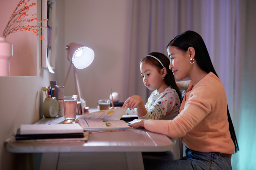 atur lampu melalui suara & hp: signify smart wi-fi led
